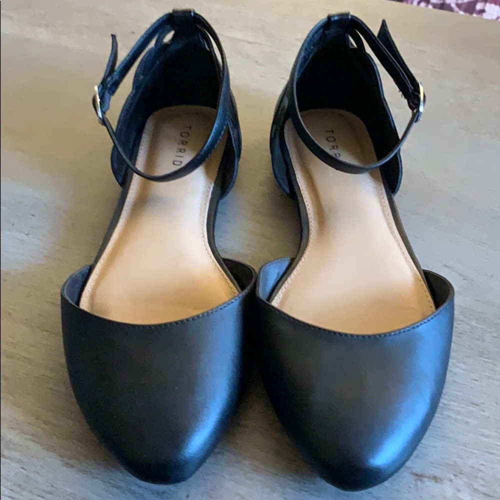 New Torrid Black Mary Janes 11W